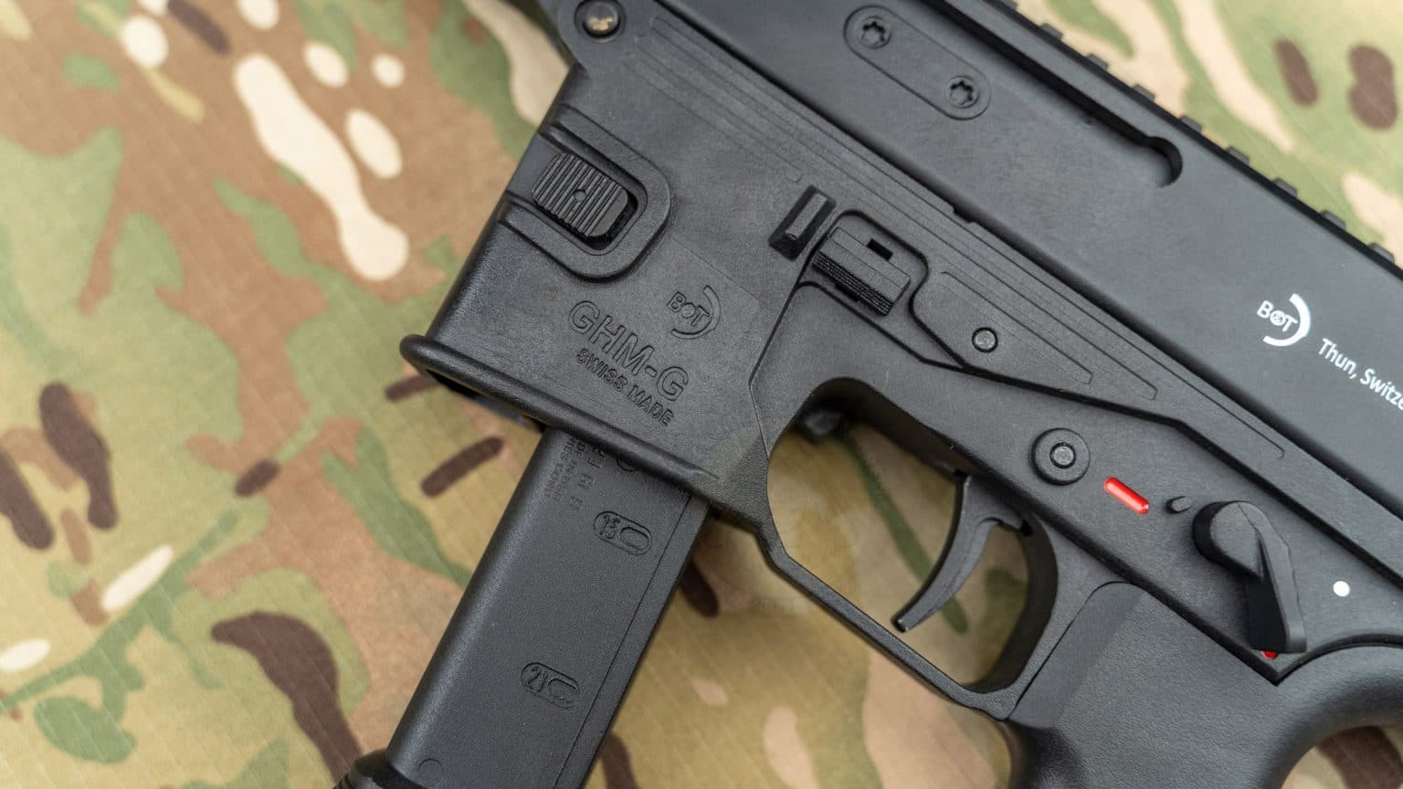 LAMBDA DEFENCE – B&T GHM9-G GBB AIRSOFT – BuffBridge